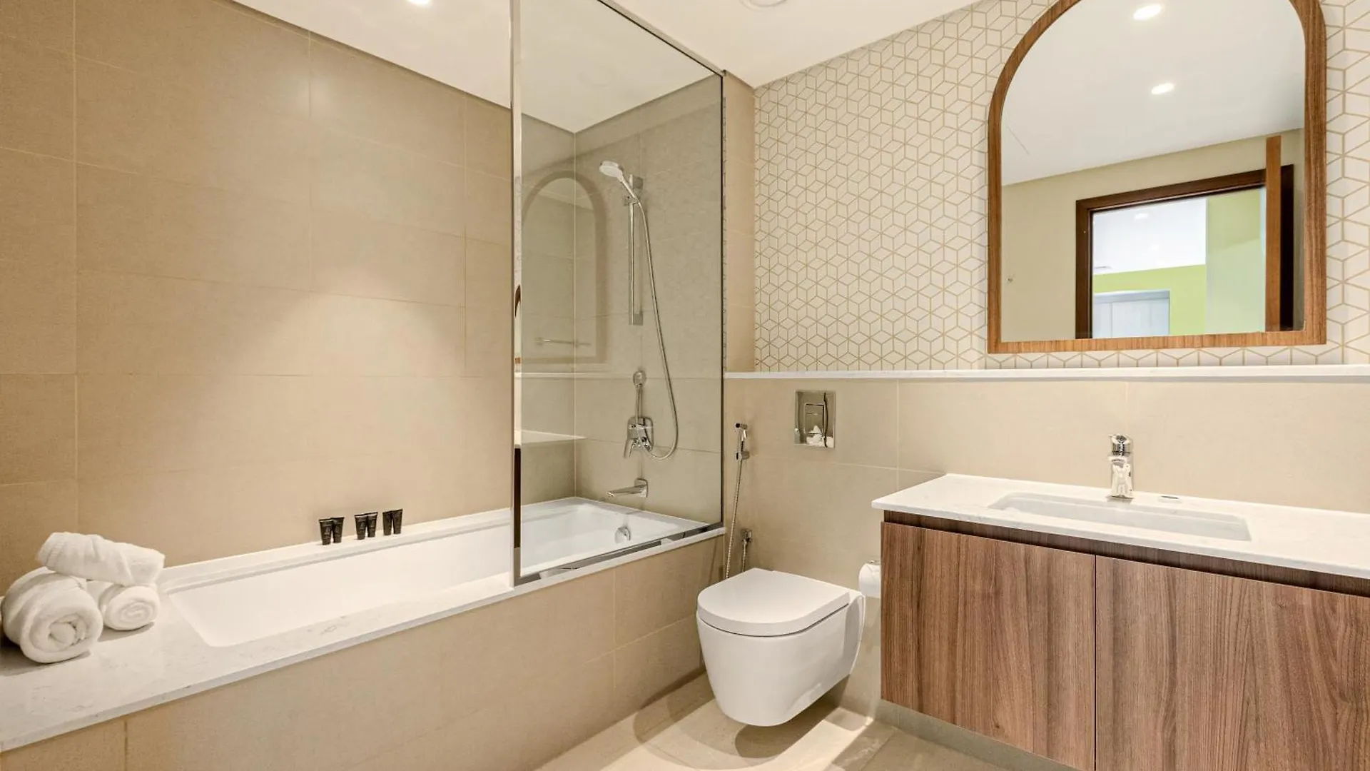 Elite 1Br Flat With Private Beach In Dubai Creek